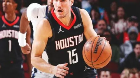 狐狸队主帅范尼恐因败给铁锤帮而陷入下课危机