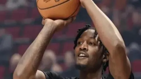 CBA稳定对决，深圳对阵新疆专家分析